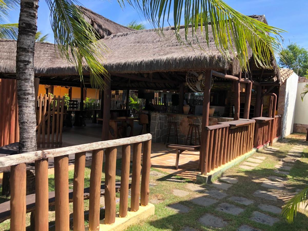 Hotel Pousada Capyvara Arembepe Exterior foto